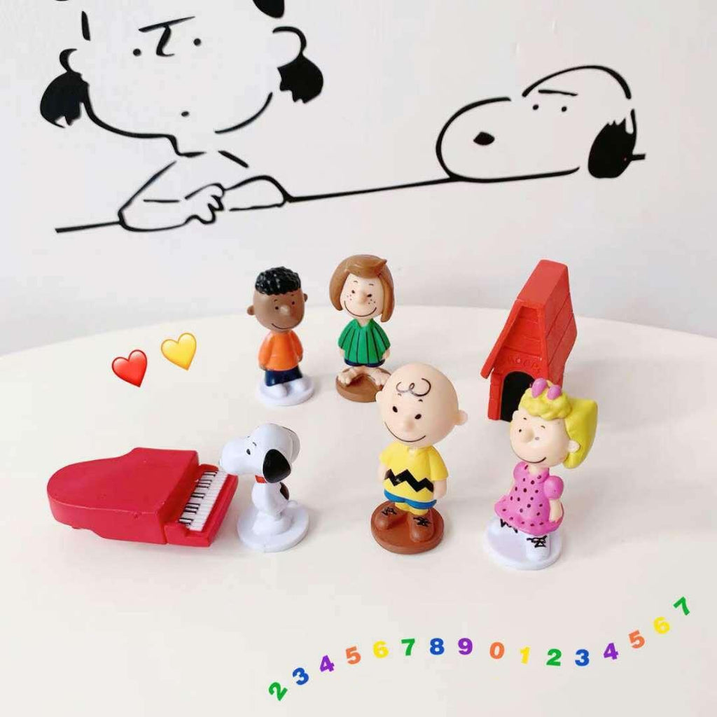 Snoopy's Gift To Friends-Snoopy And Its Friends Ornaments